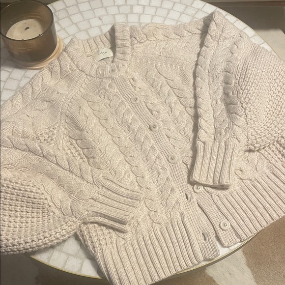 DISSH Cream Cable Knit Cardigan - Picture 7 of 7